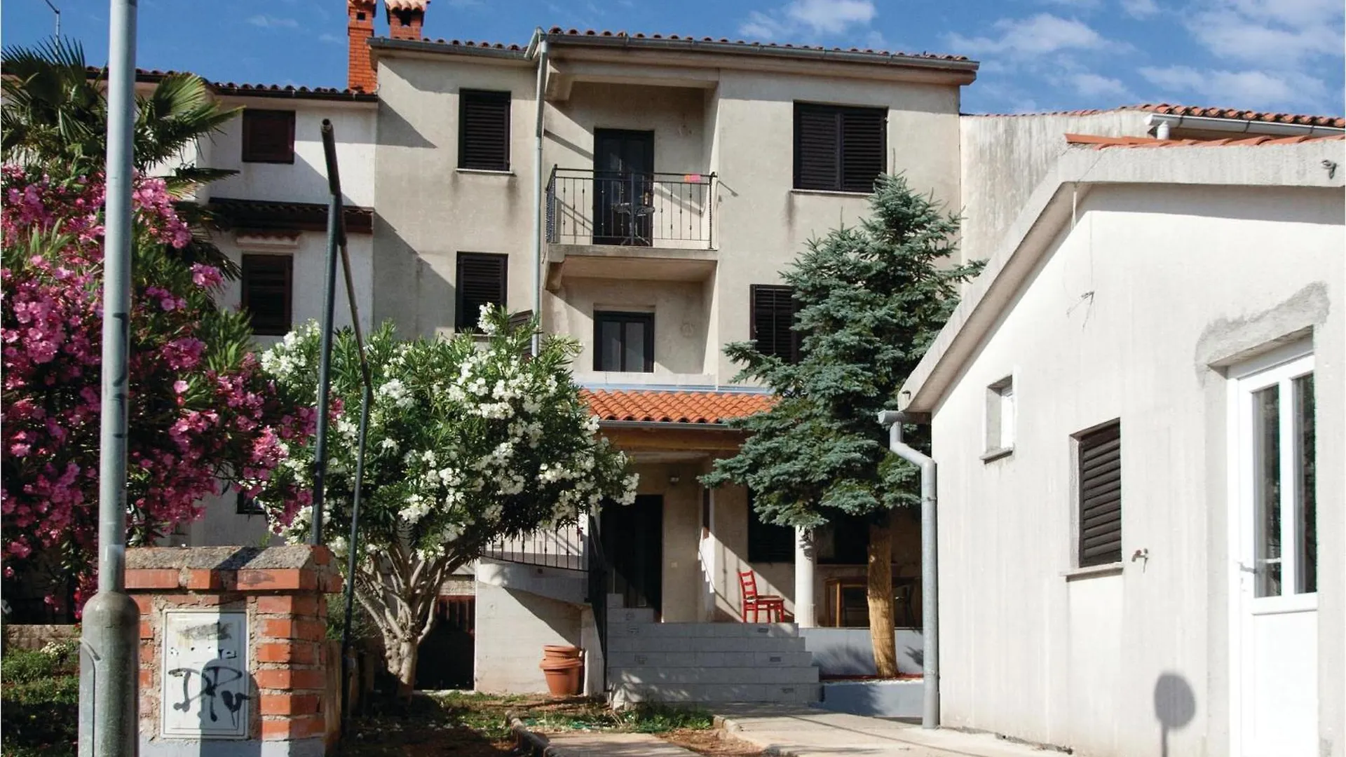 1 Bedroom Lovely Apartment In بولا كرواتيا