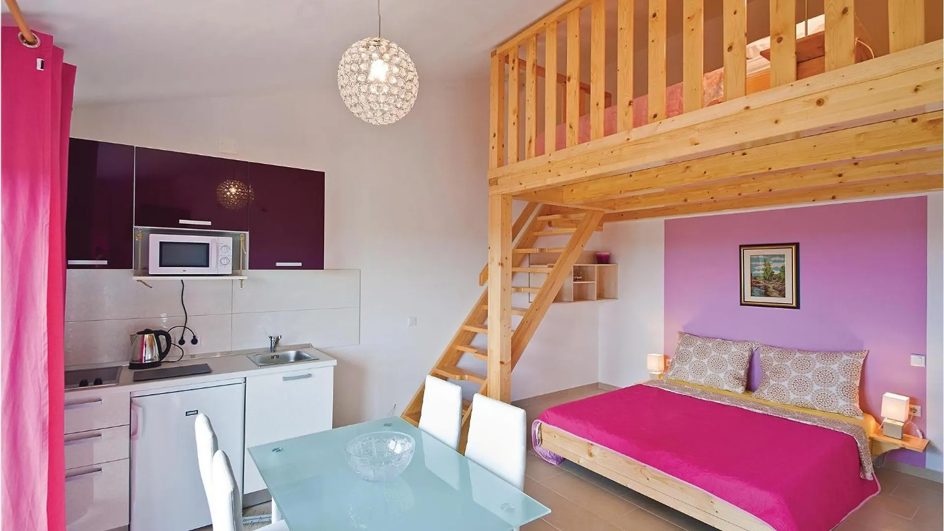 1 Bedroom Lovely Apartment In Пула