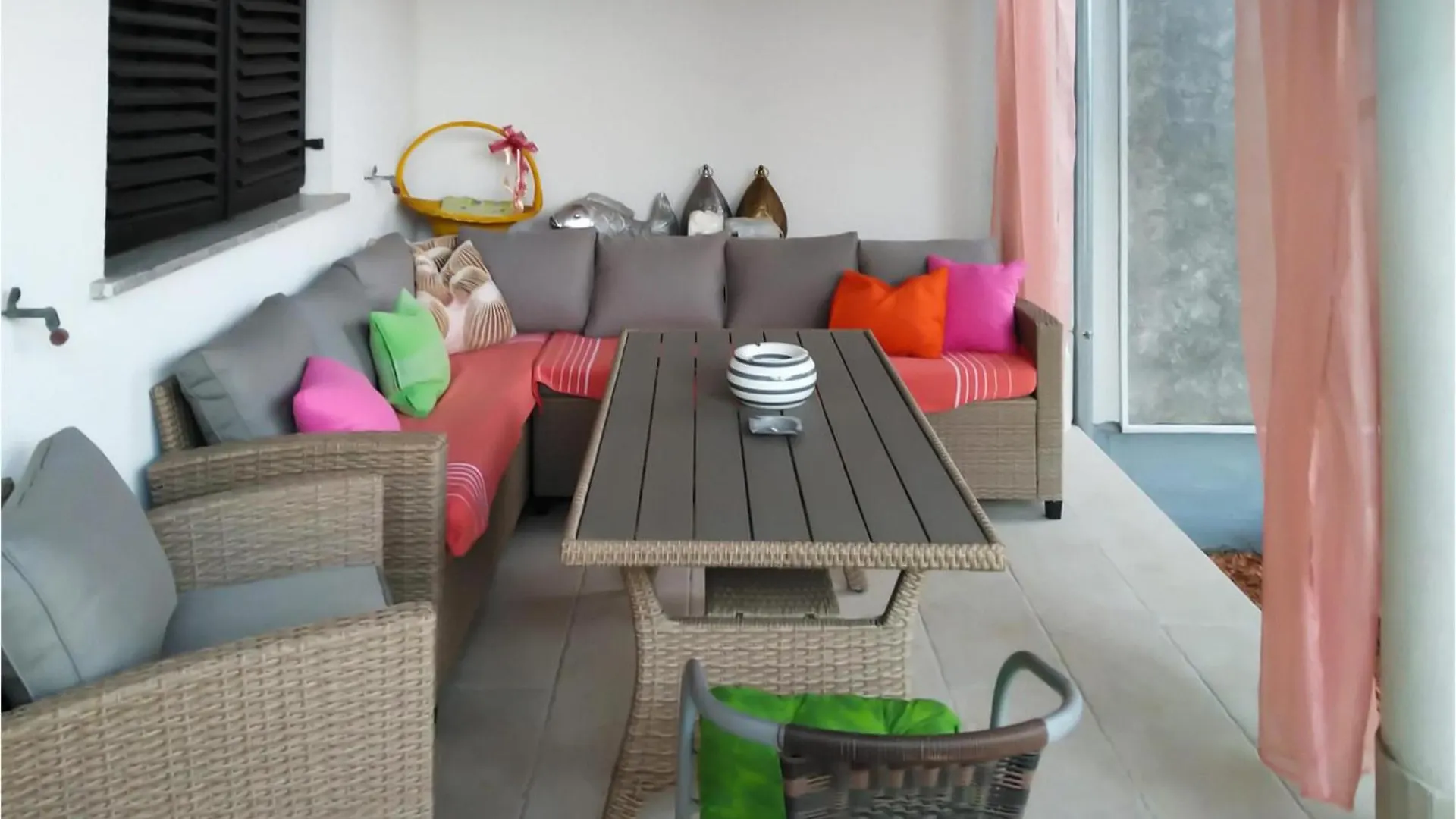 1 Bedroom Lovely Apartment In Пула